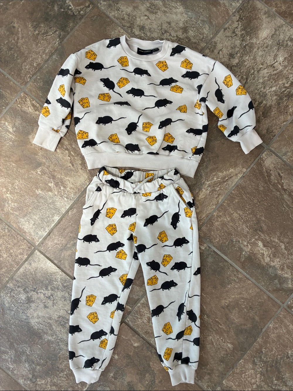 Mini Rodini Light Grey Unisex Cheese & Mouse Print Jogger Set